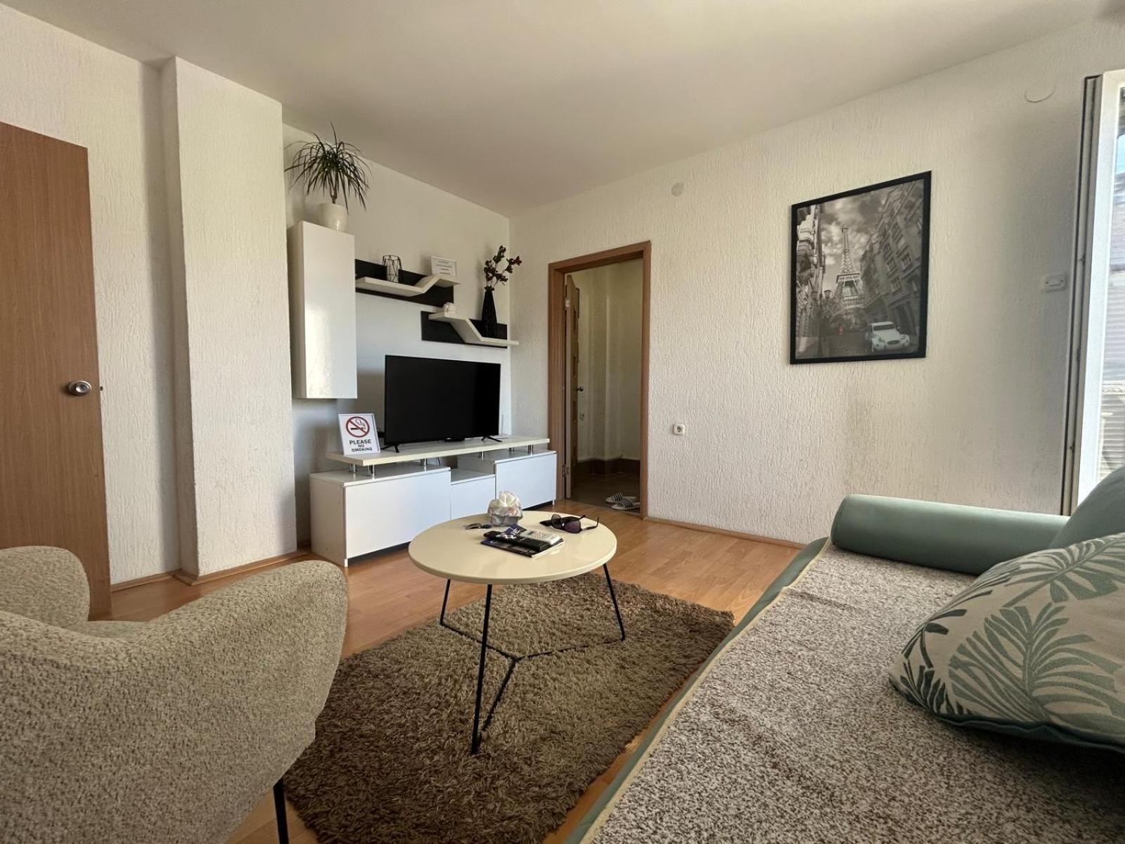 Cinema Vardar Apartment Skopie Exterior foto